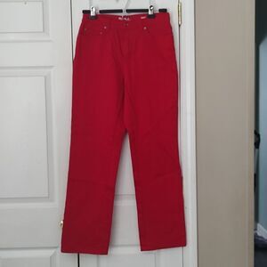 Style & Co red Easy Jeans Sz 4 NWOT